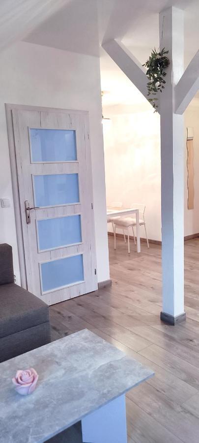 Apartman - Cafe Princ Pod Hradem Wifi, Klima Šternberk Exterior foto